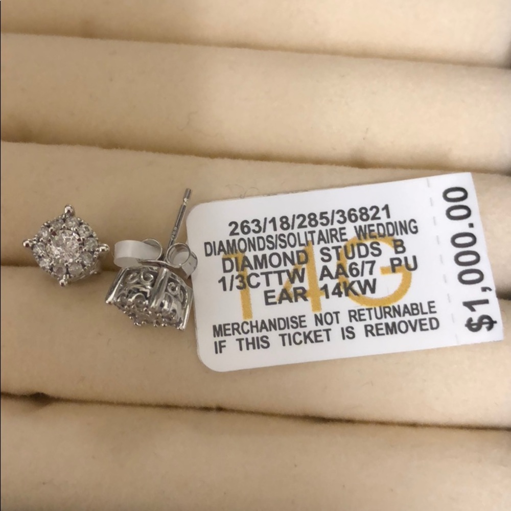 14k white gold 1/3 ct diamond studs